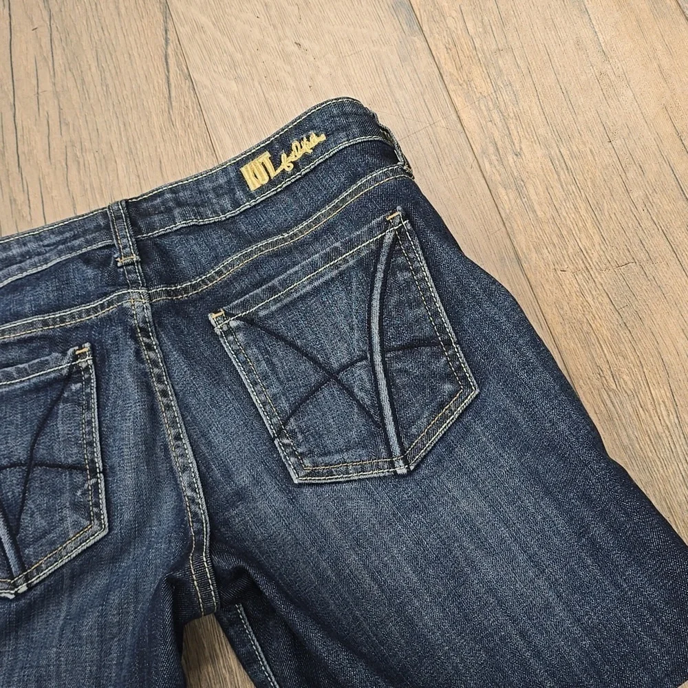 Kut from the Kloth Womens Shorts Size 2 Catherine Boyfriend Jean Dark Wash​ - Picture 12 of 15